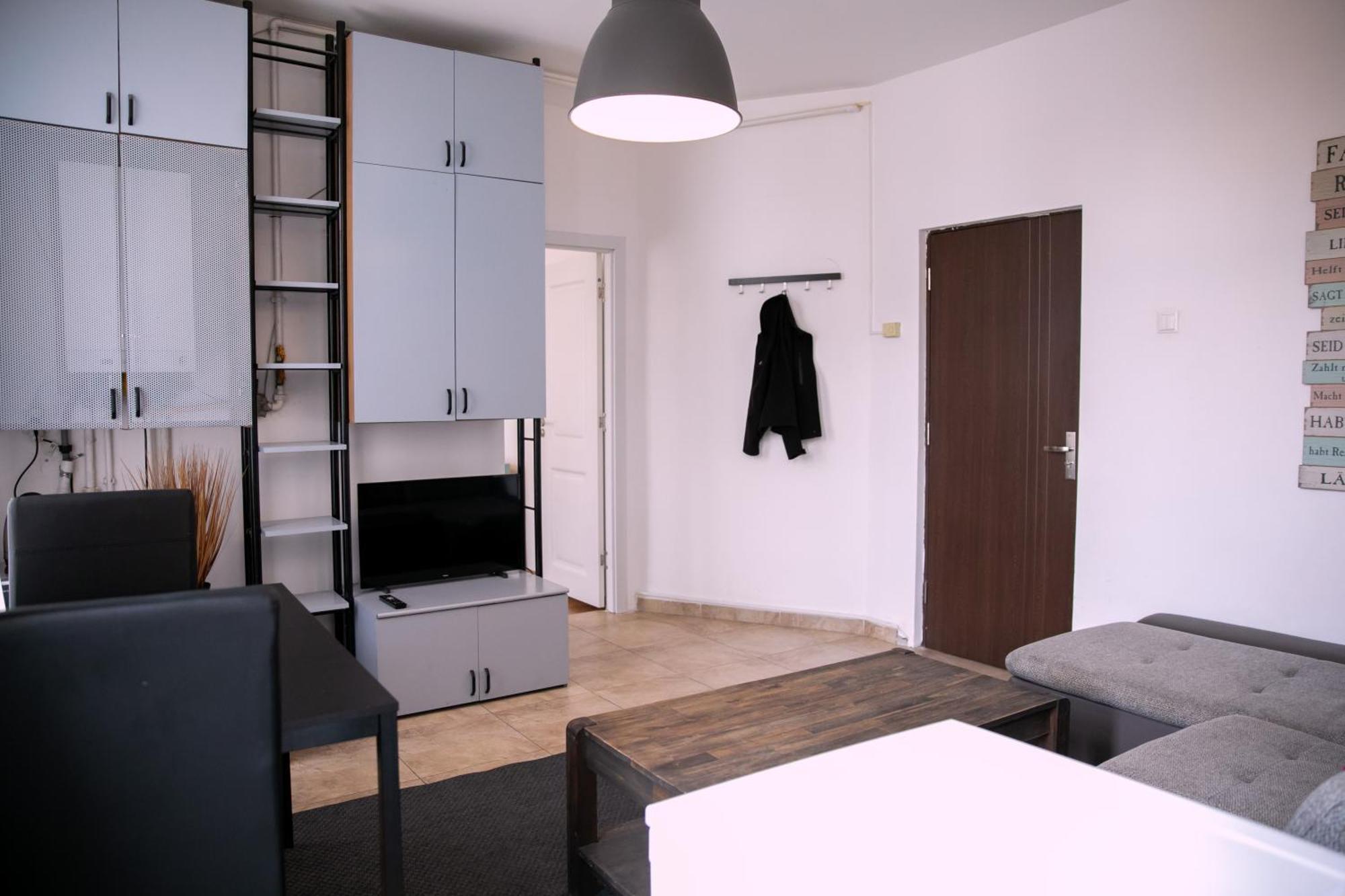 Color Apartments Street Blanari 12 Bucharest Luaran gambar